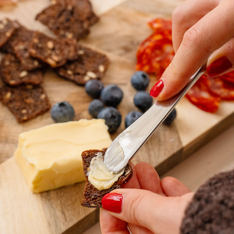 Smørkniv som står, rustfritt stål